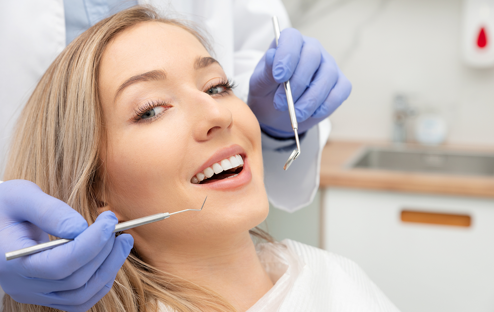 Understanding Osseointegration: The Crucial Stages for Dental Implant Success